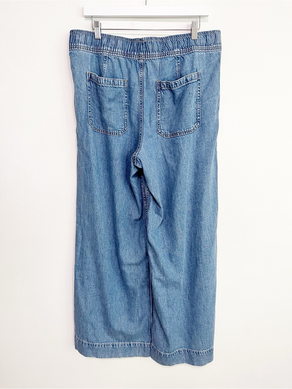 BOGO! Gap Baggy Easy Jean Wide Leg Medium Indigo Wash Size Large - Picture 6 of 10